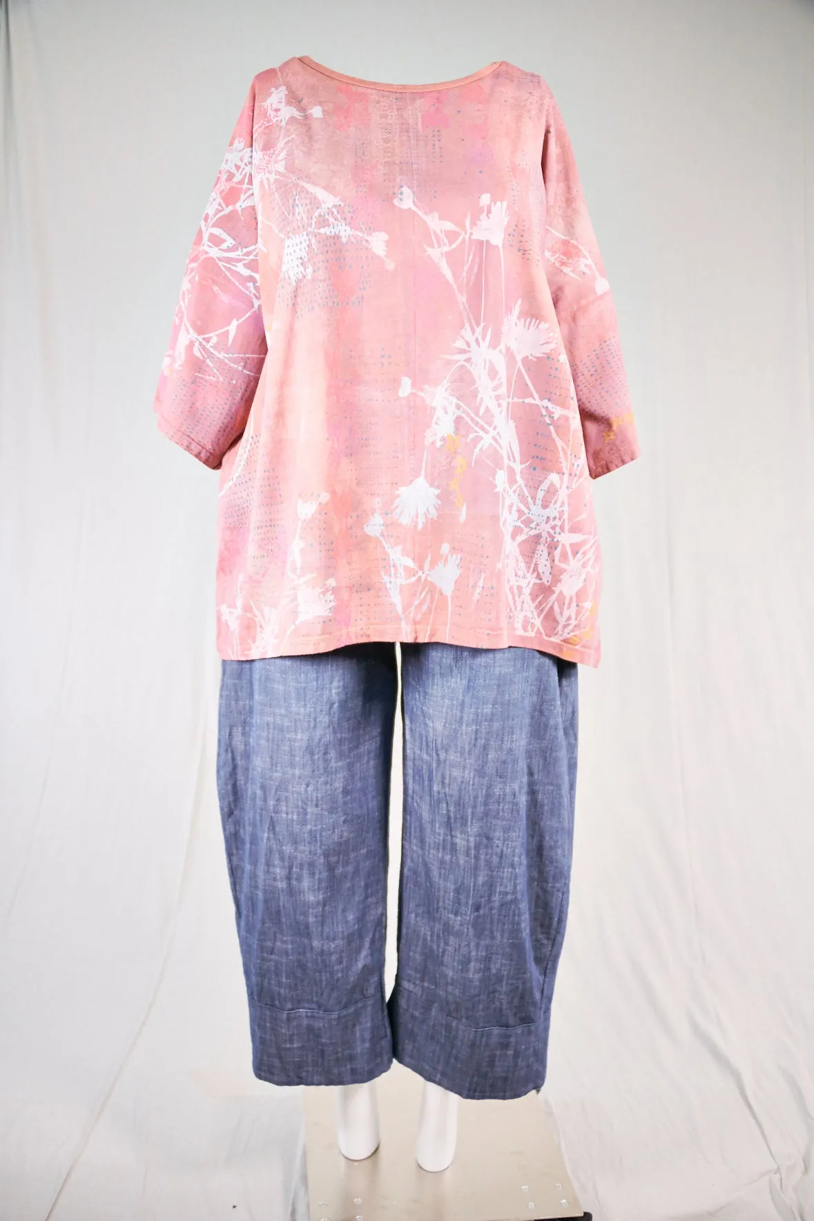 1236HD Line Tee Antique Rose Sorbet Floral 30"L