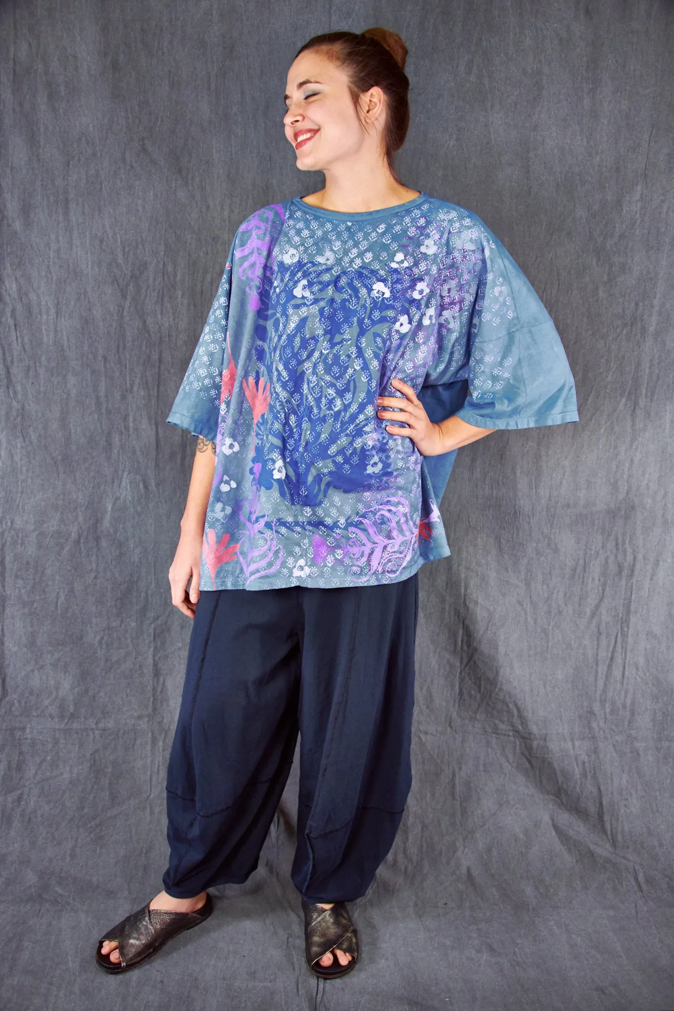 1236HD Line Tee-Cloud-Floral Cut Paper 28"L
