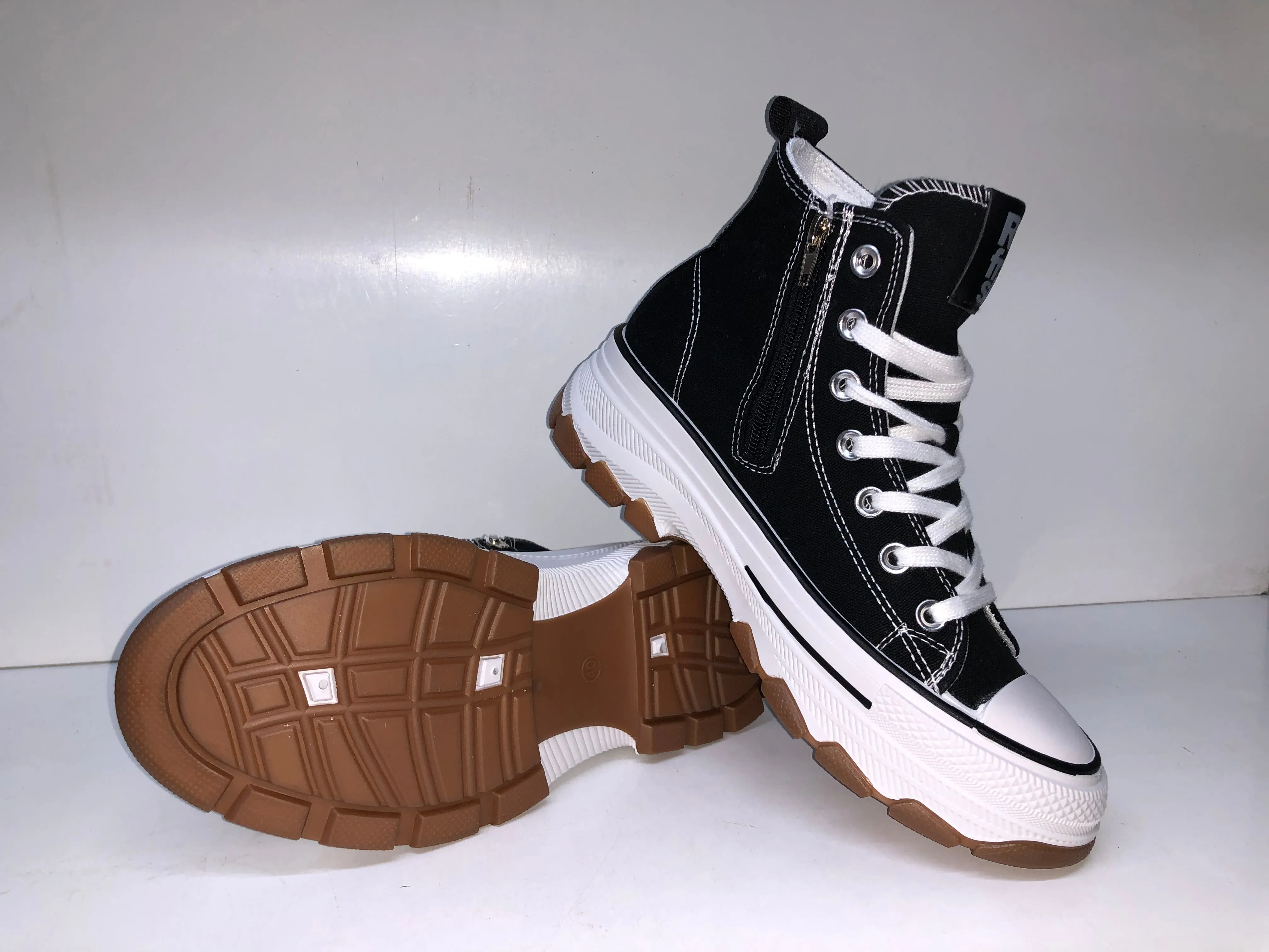 171919 BLACK