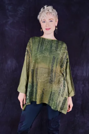 2331HD Poet Top Textures in Green