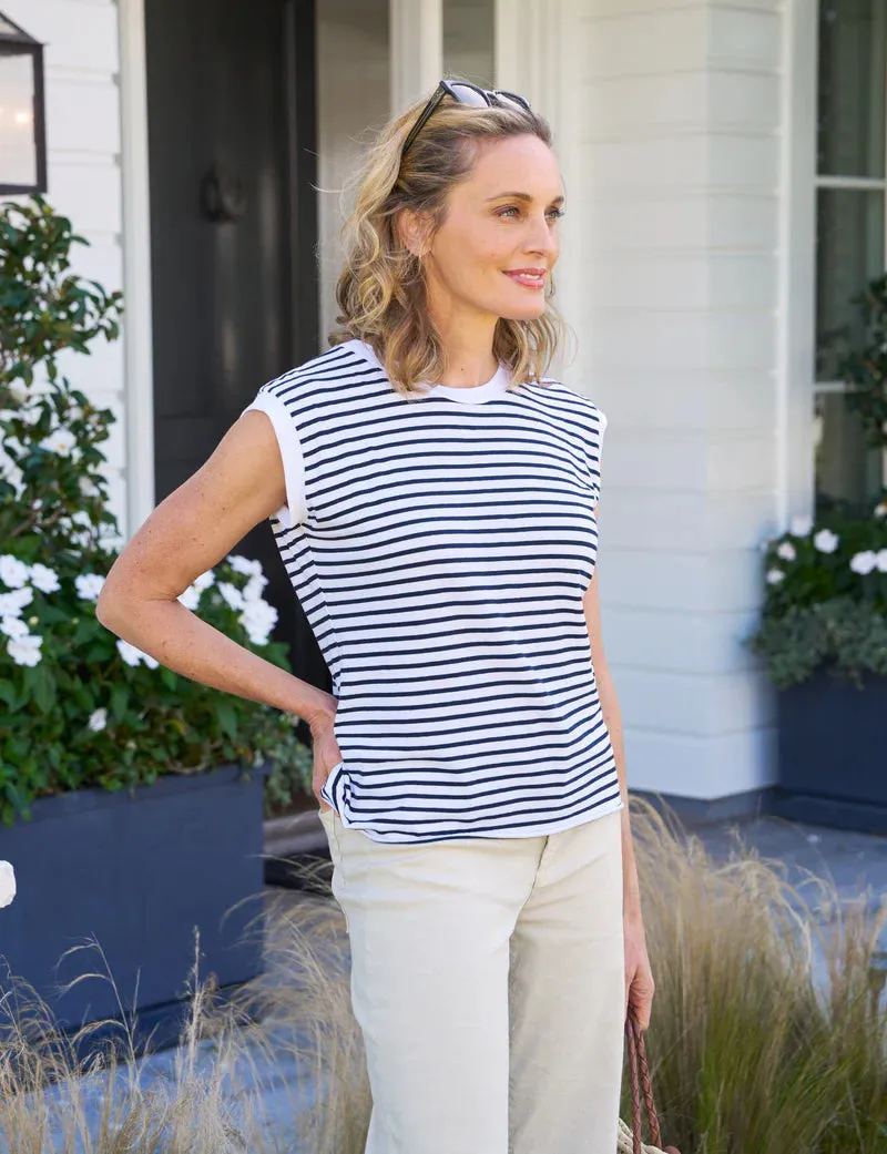 AIDEN VINTAGE MUSCLE TEE
