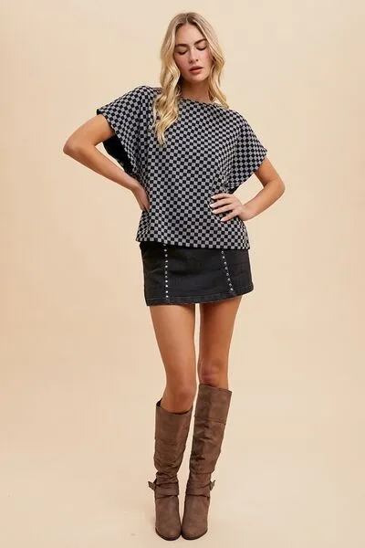 ANNIE WEAR CHECKERED ROUND NECK SHORT SLEEVE T-SHIRT