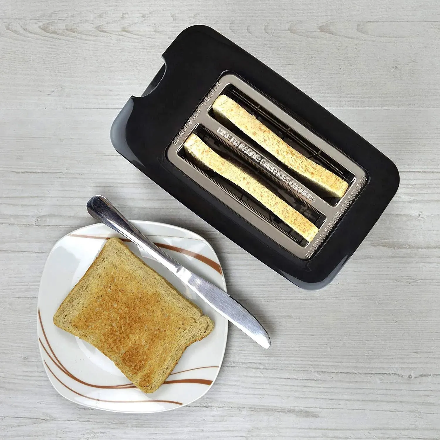 Black Toaster 750w 2-Slice Wide Slot - Cool Touch Crumb Tray 7 Browning Settings