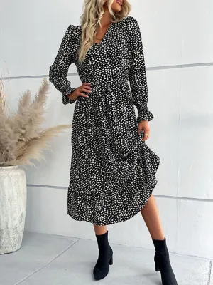 Boho Midi Dress with Polka Dot Print and V-Neckline