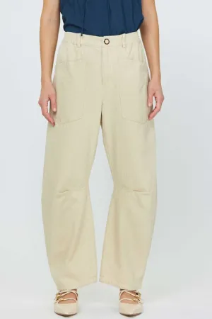 Butter Cream Barrel-Shaped Pants