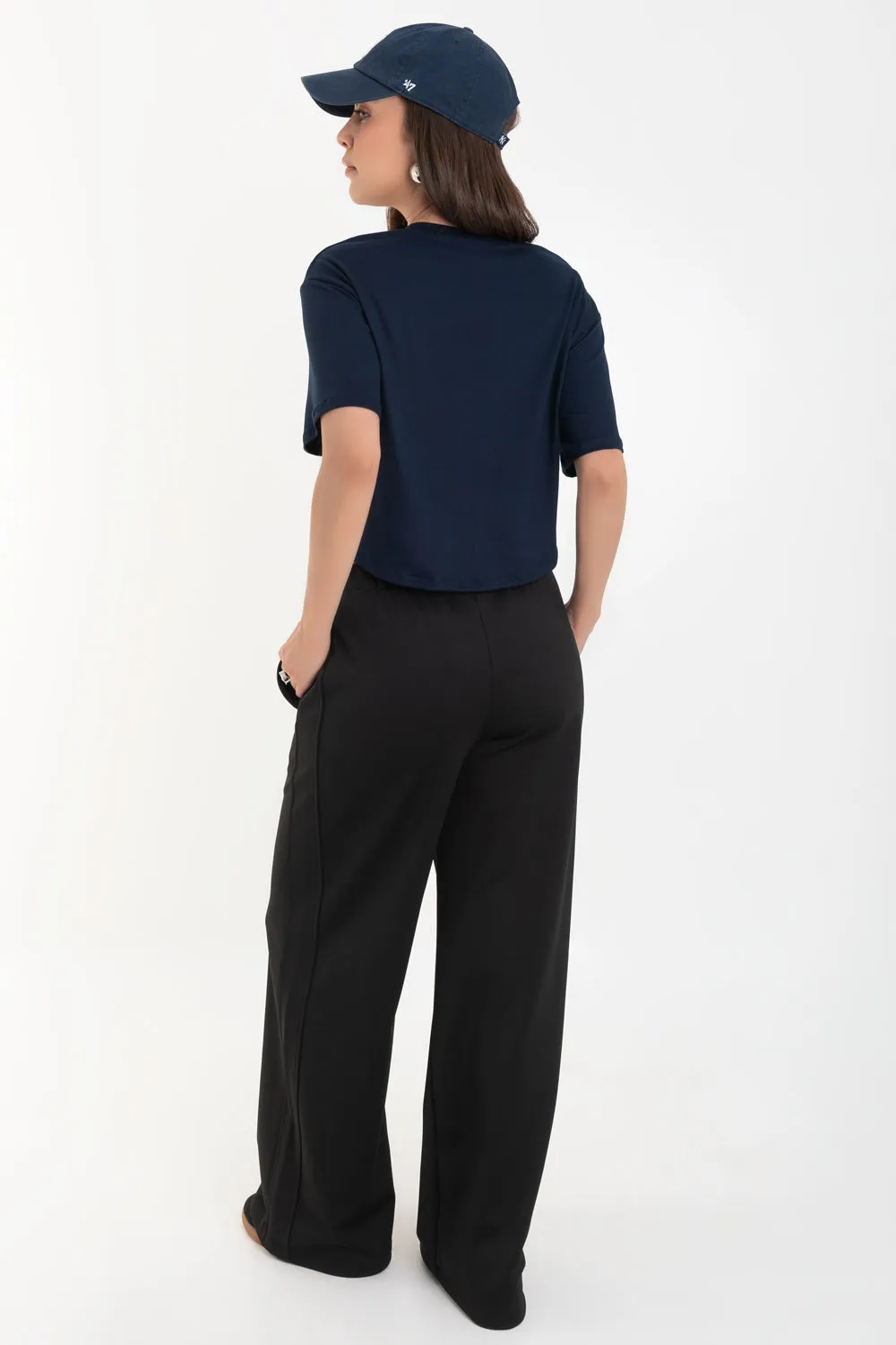 Camiseta cropped fluida de manga corta