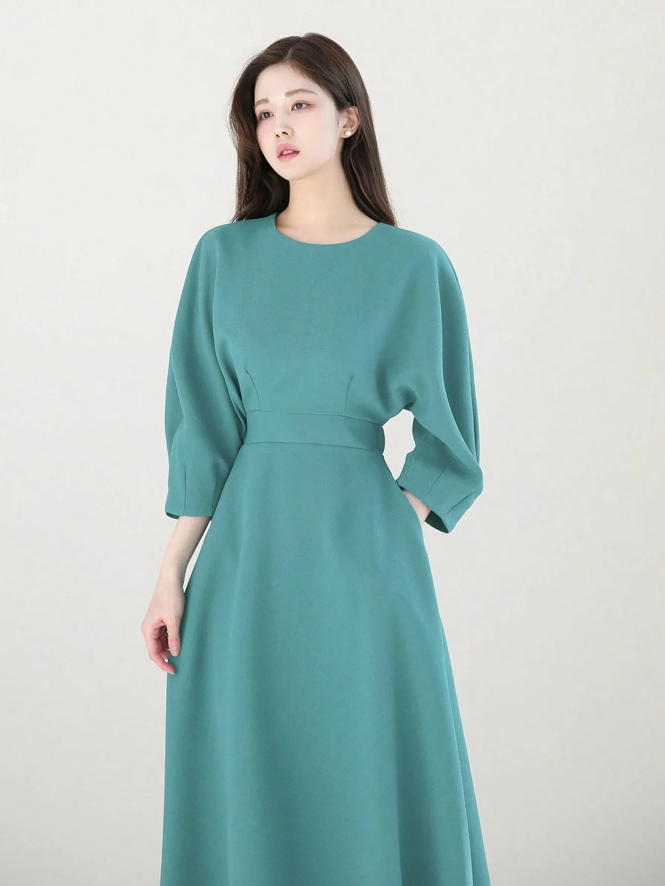 CM-DS771057 Women Elegant Seoul Style Solid Color Round Neck 3/4 Sleeve Midi Dress - Green