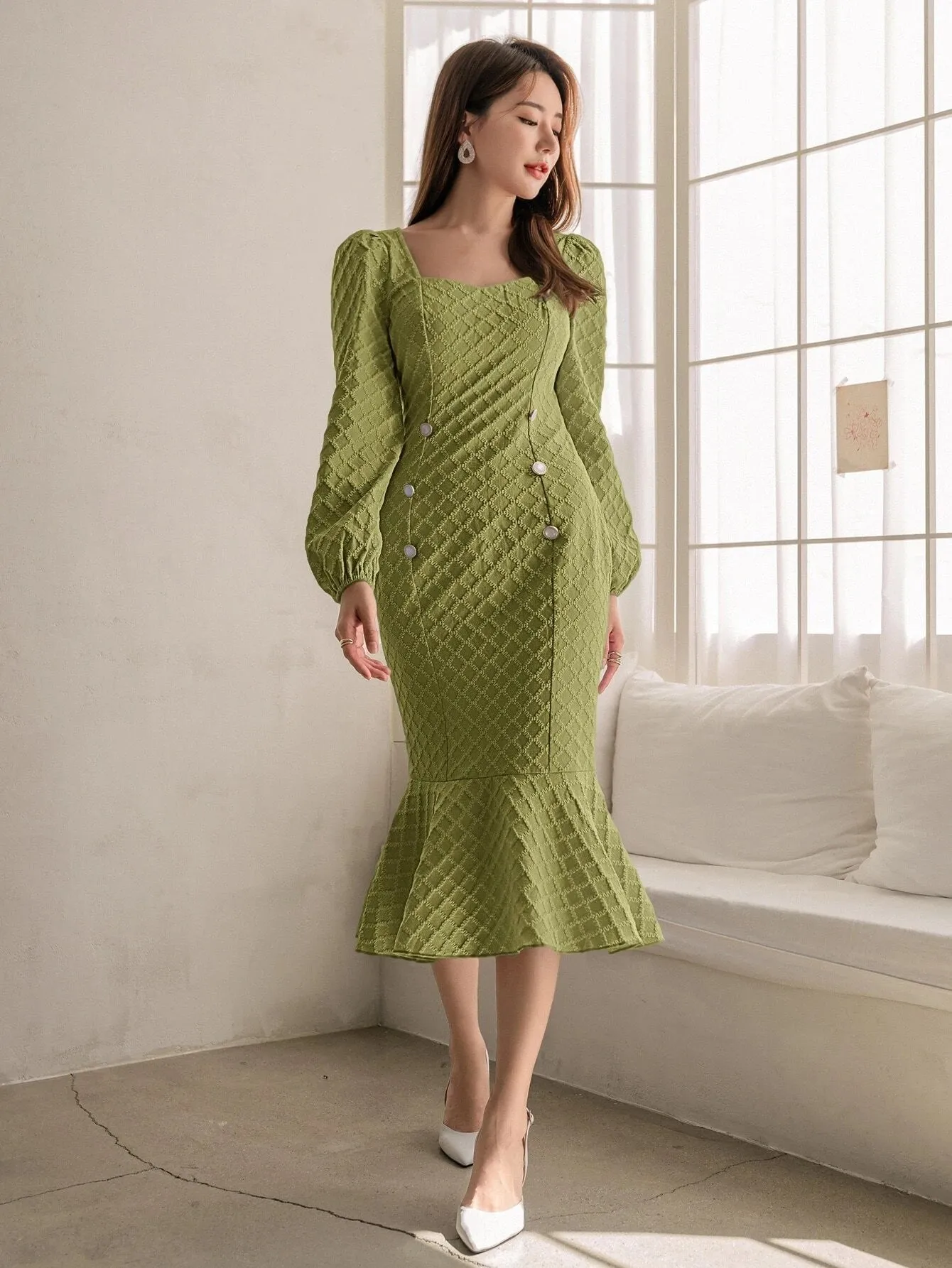 CM-DS899893 Women Elegant Seoul Style Square Neck Lantern Sleeve Mermaid Hem Jacquard Dress