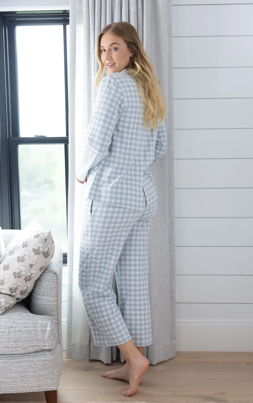 Comfort Knit Cropped Pant