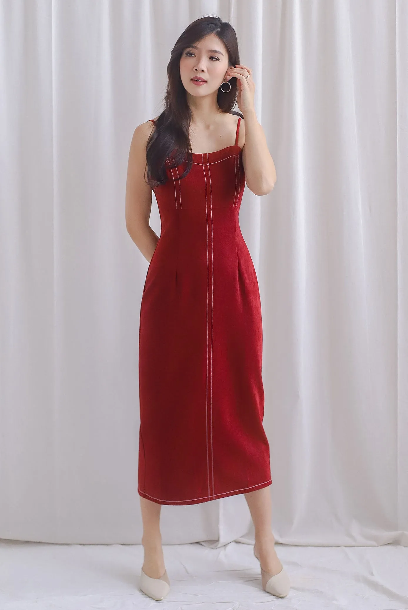 Concetta Contrast Stitch Midi Dress In Wine Red