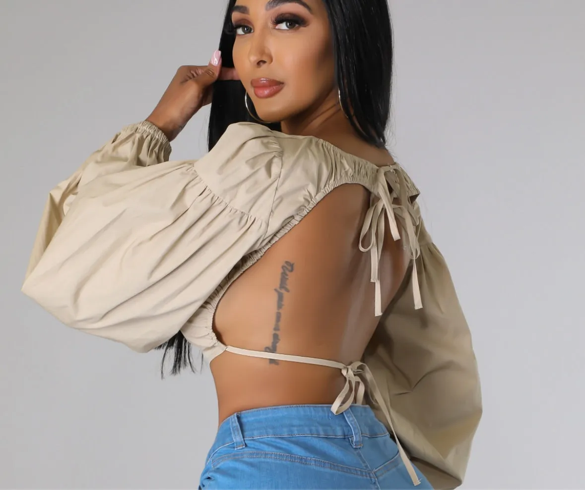 CROPPED BACKLESS TOP