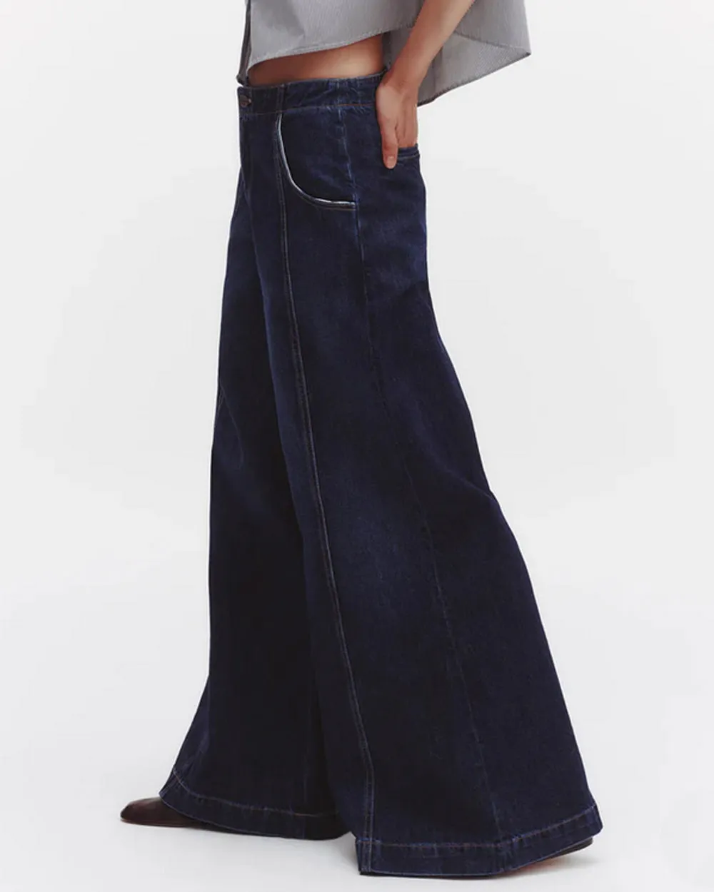 Dancing In The Dark Jean in Dark Wash
