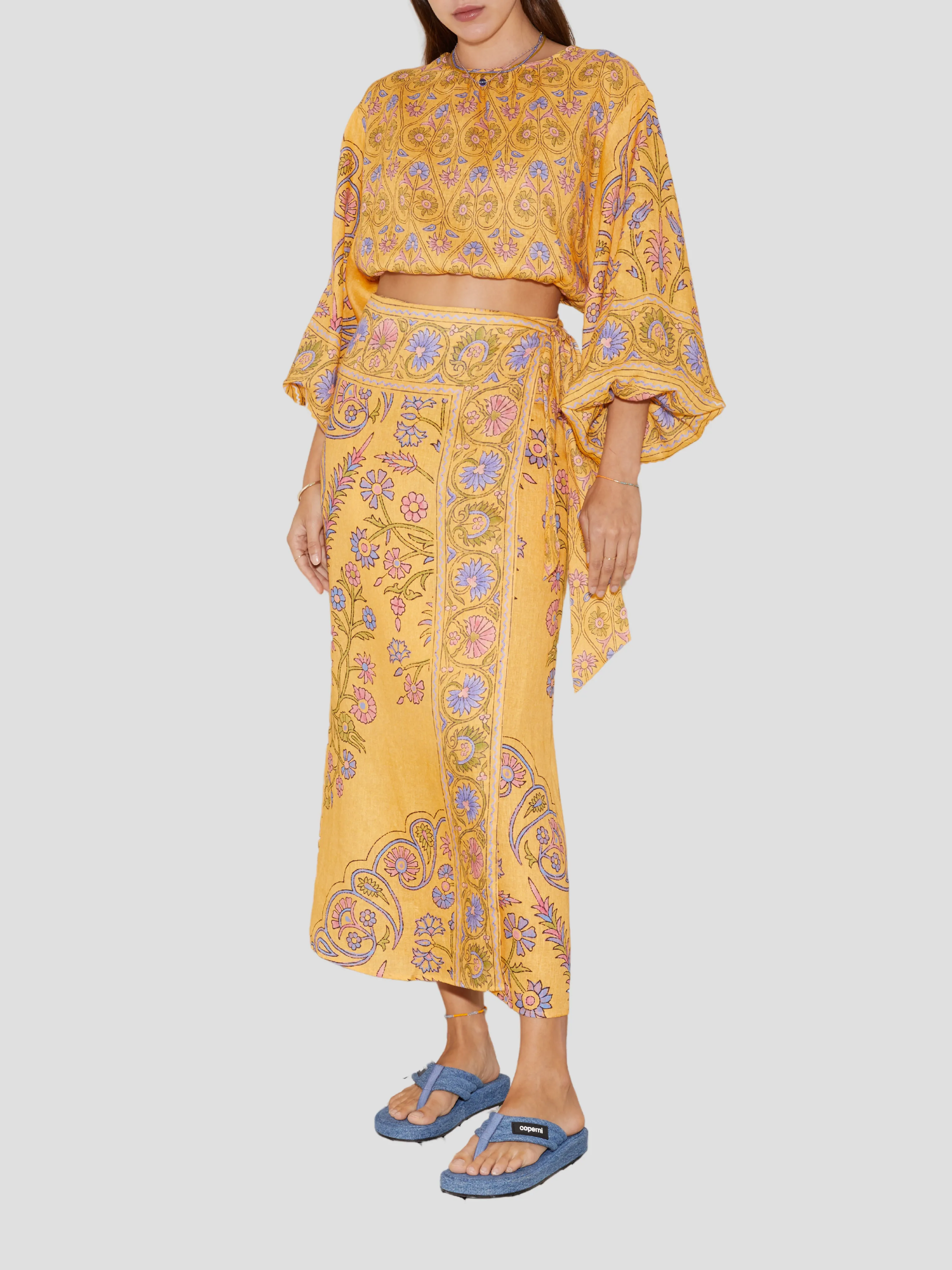 Darjeeling Full Sleeve Crop Top