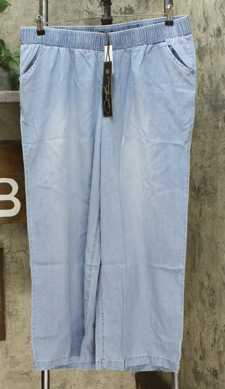 DG2 by Diane Gilman Women's Petite Chambray Woven Wide Leg Pants