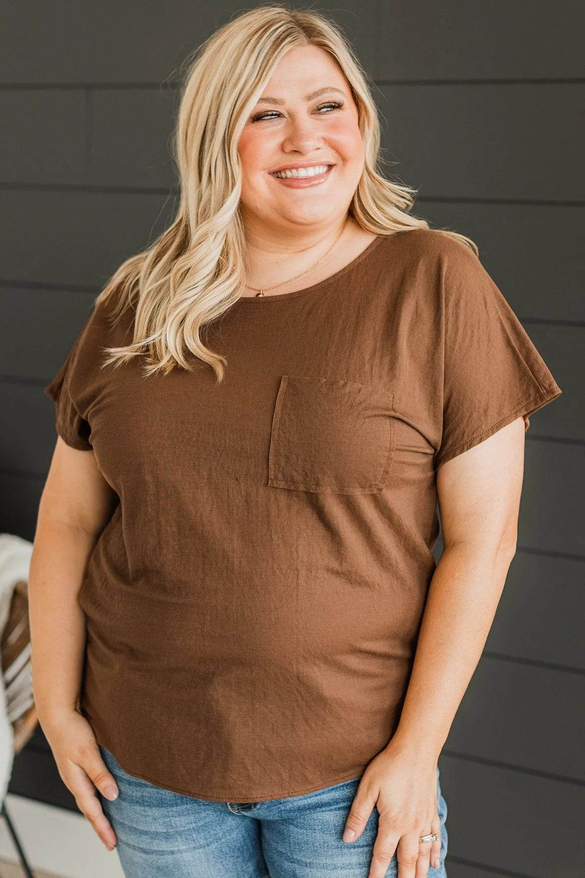 Effortless Appearance Pocket Top- Brown