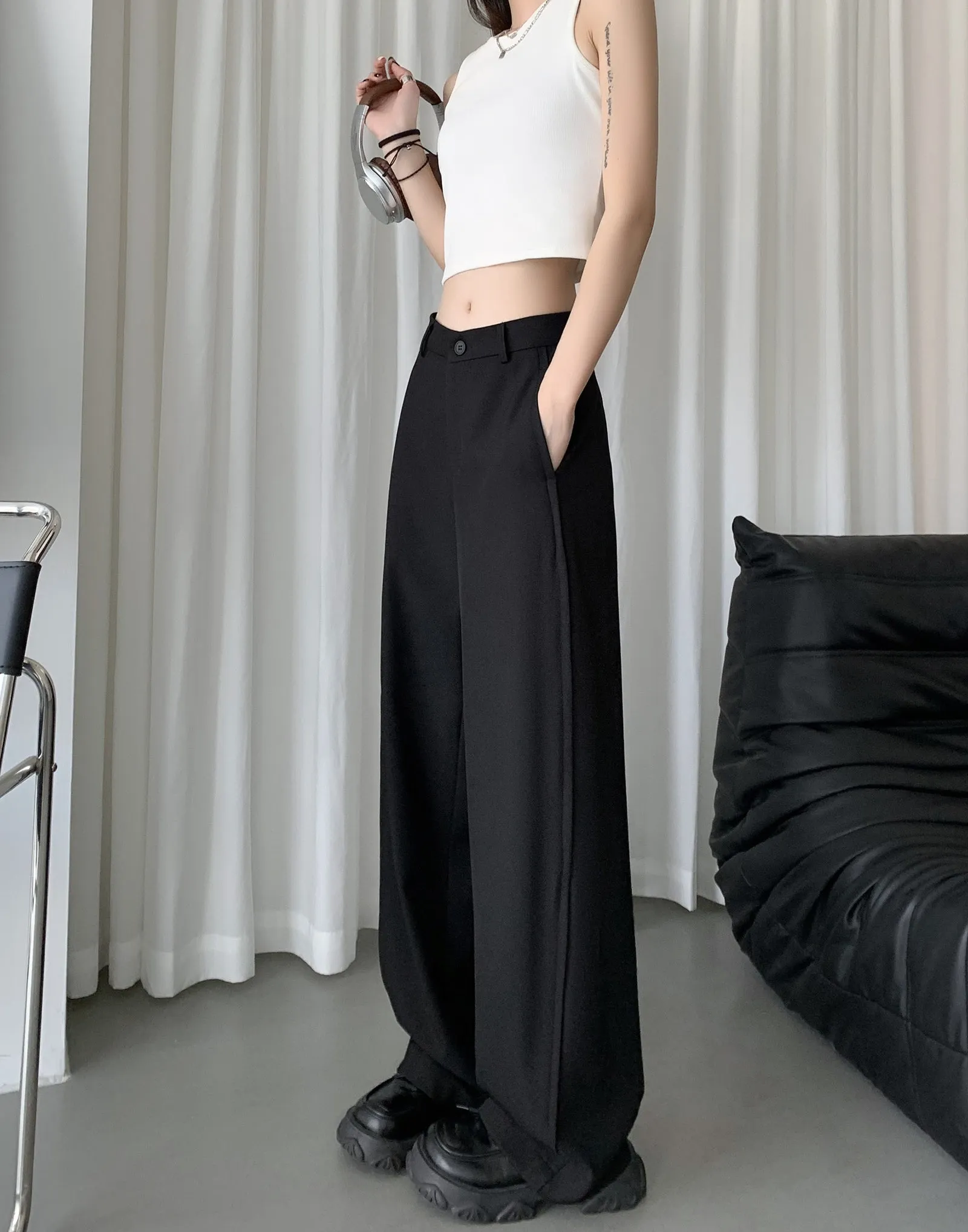 Fashionable and Breezy Casual Women's Straight Leg Pants for Everyday Wear