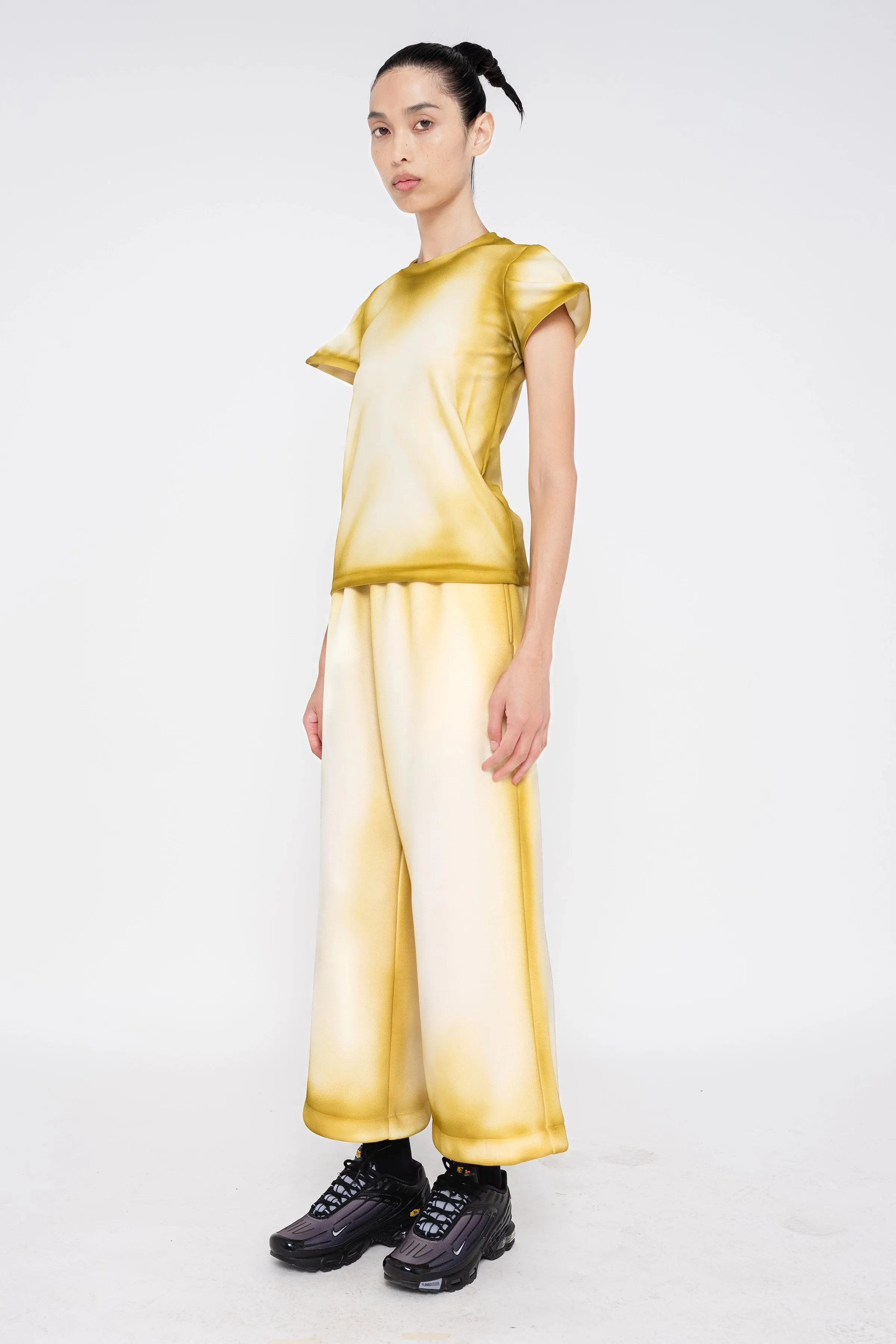 INVERTED IVORY GLOW BABY POINTY TEE
