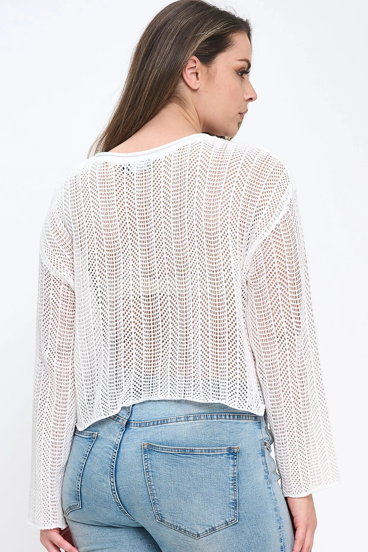 IT6267-PLUS | Tops | Junior Plus Knit Long Sleeve Cropped Top