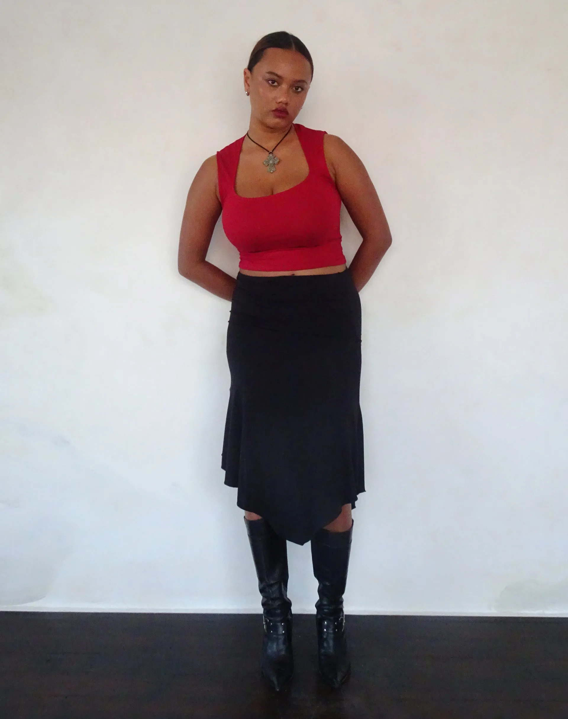 Jinsu Crop Top in Adrenaline Red