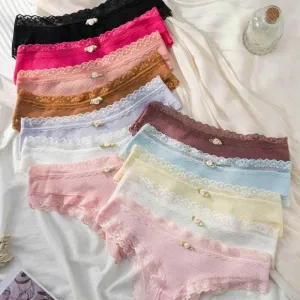 Lace Patchwork Seamless Triangle Panties
