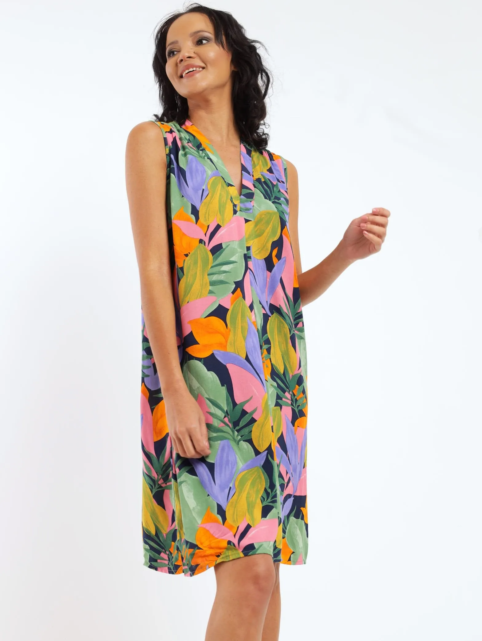 Ladies Sleeveless Shift Dress