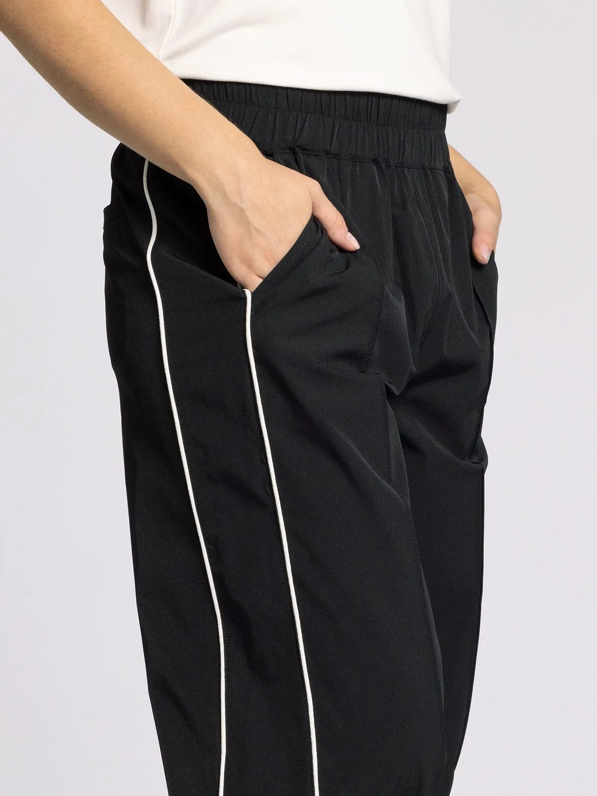 LARISSA PANTS - PREPACK OF 6 UNITS