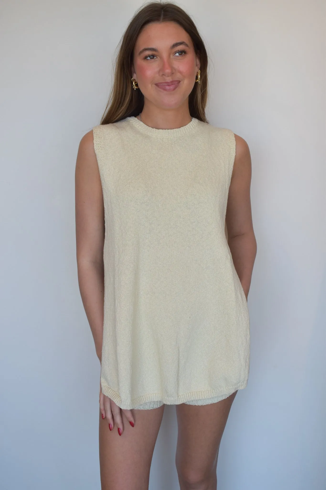 Long Line Sleeveless Knit Top- Natural