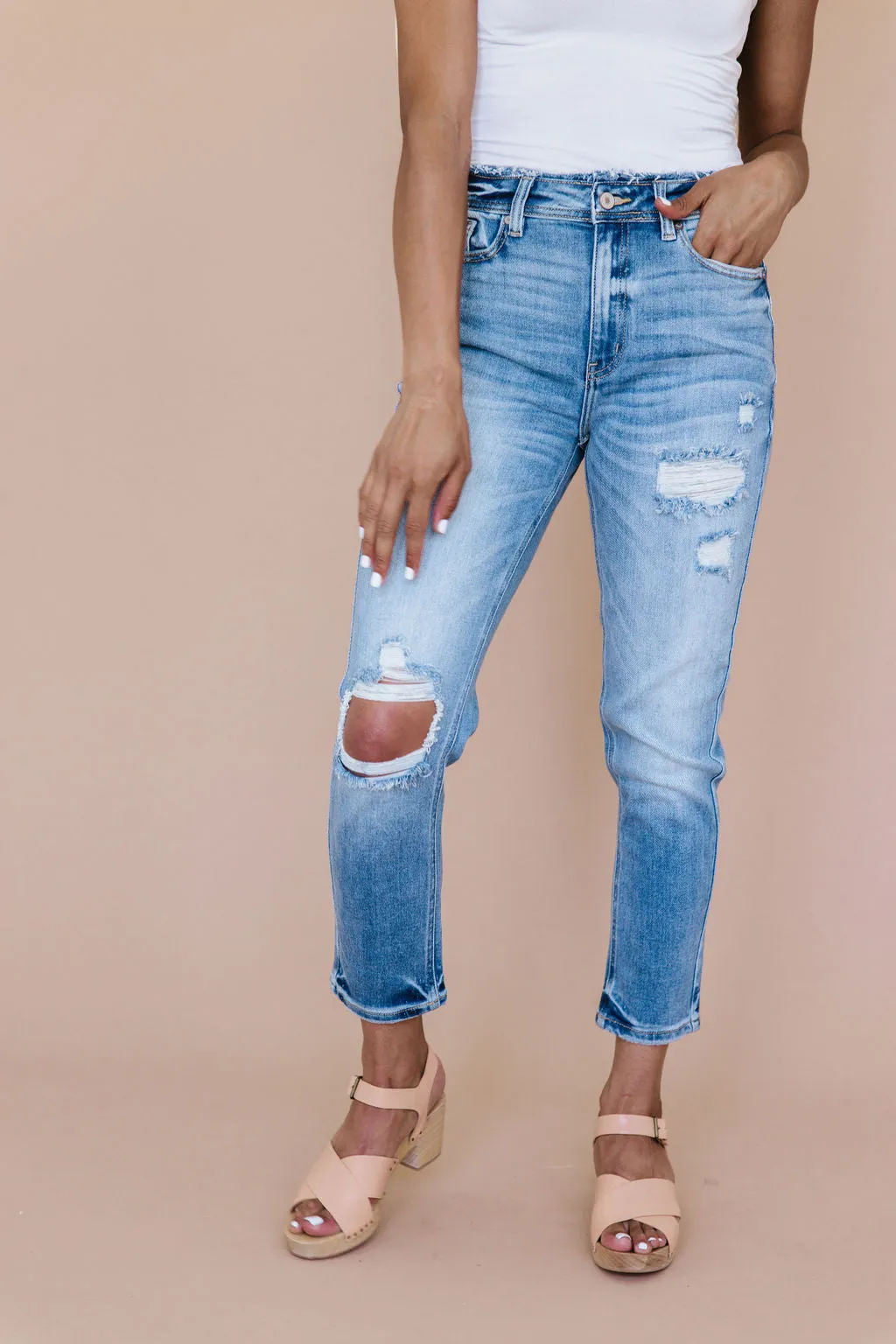 Love Me Straight Leg KanCan Jeans in Light Wash