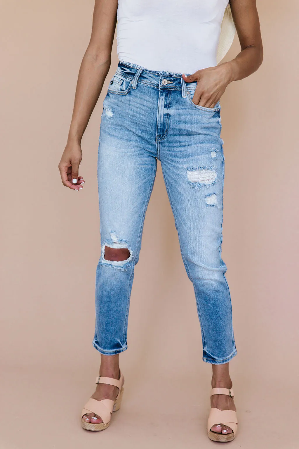 Love Me Straight Leg KanCan Jeans in Light Wash