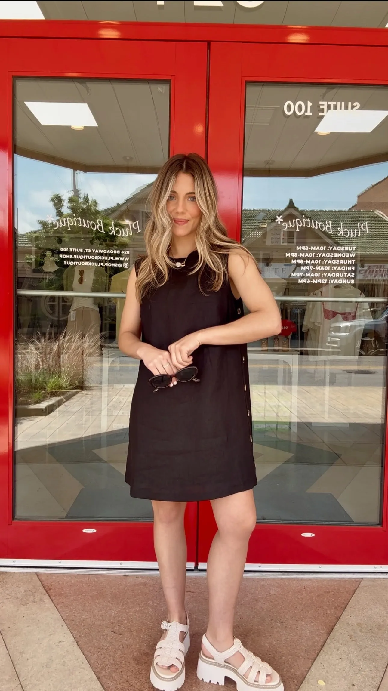 Lunden Shift Dress- Black