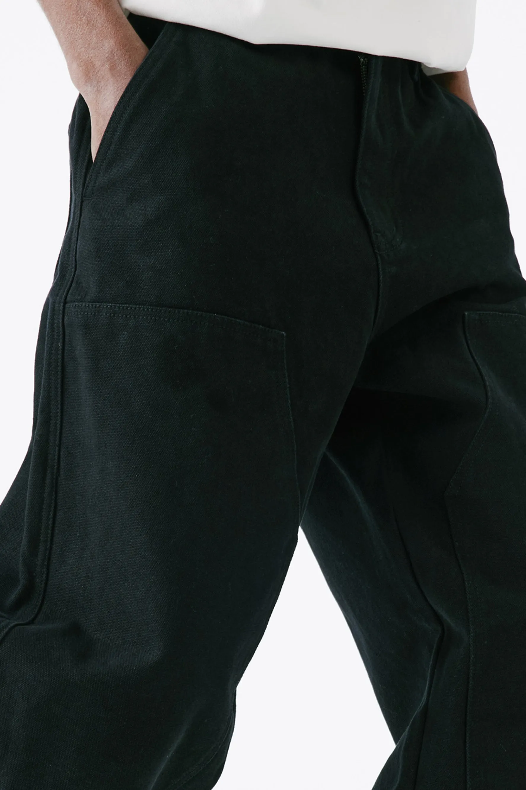 MEDM LOOSE STRAIGHT LEG PANTS