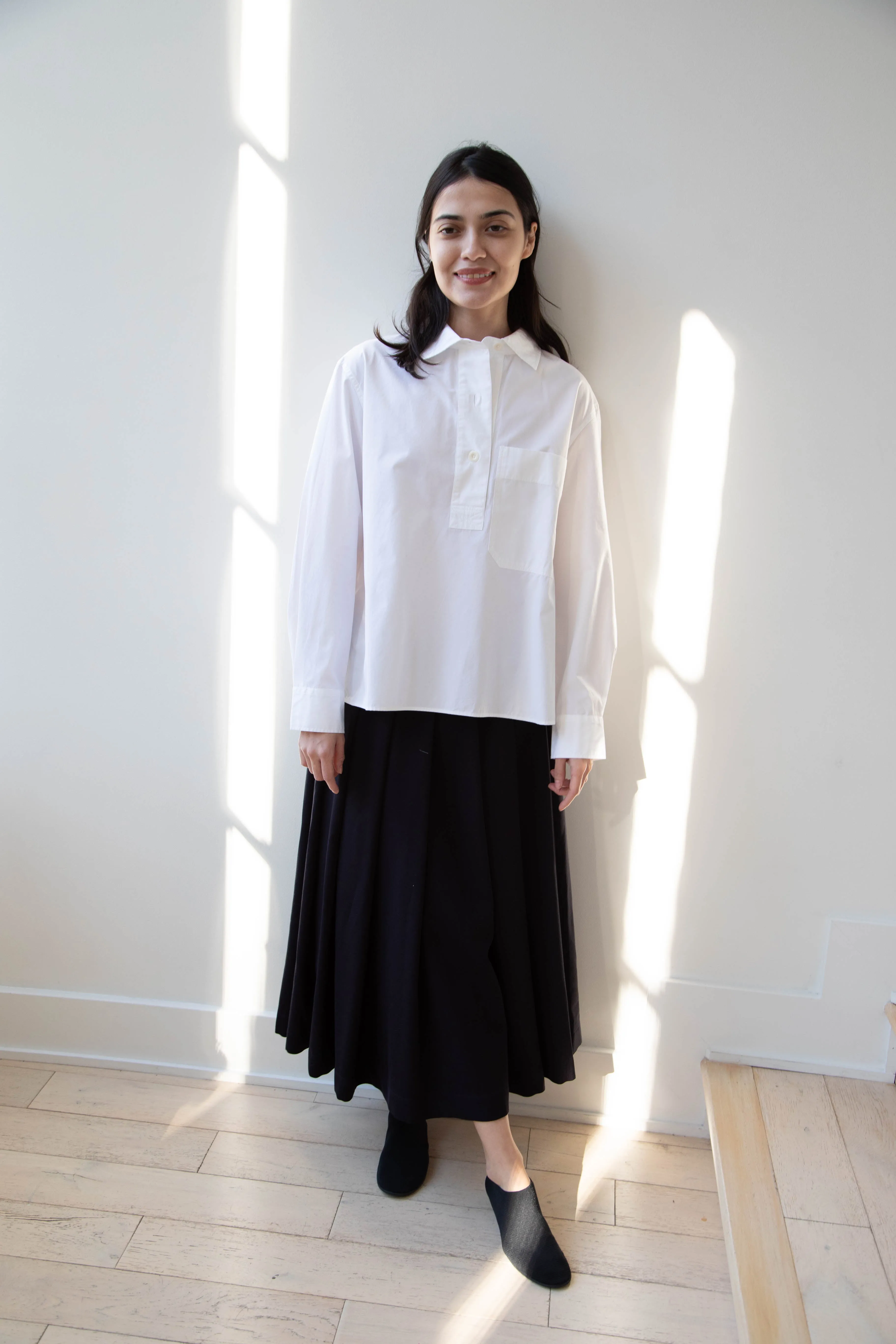 MHL | Big Pocket Swing Shirt in White