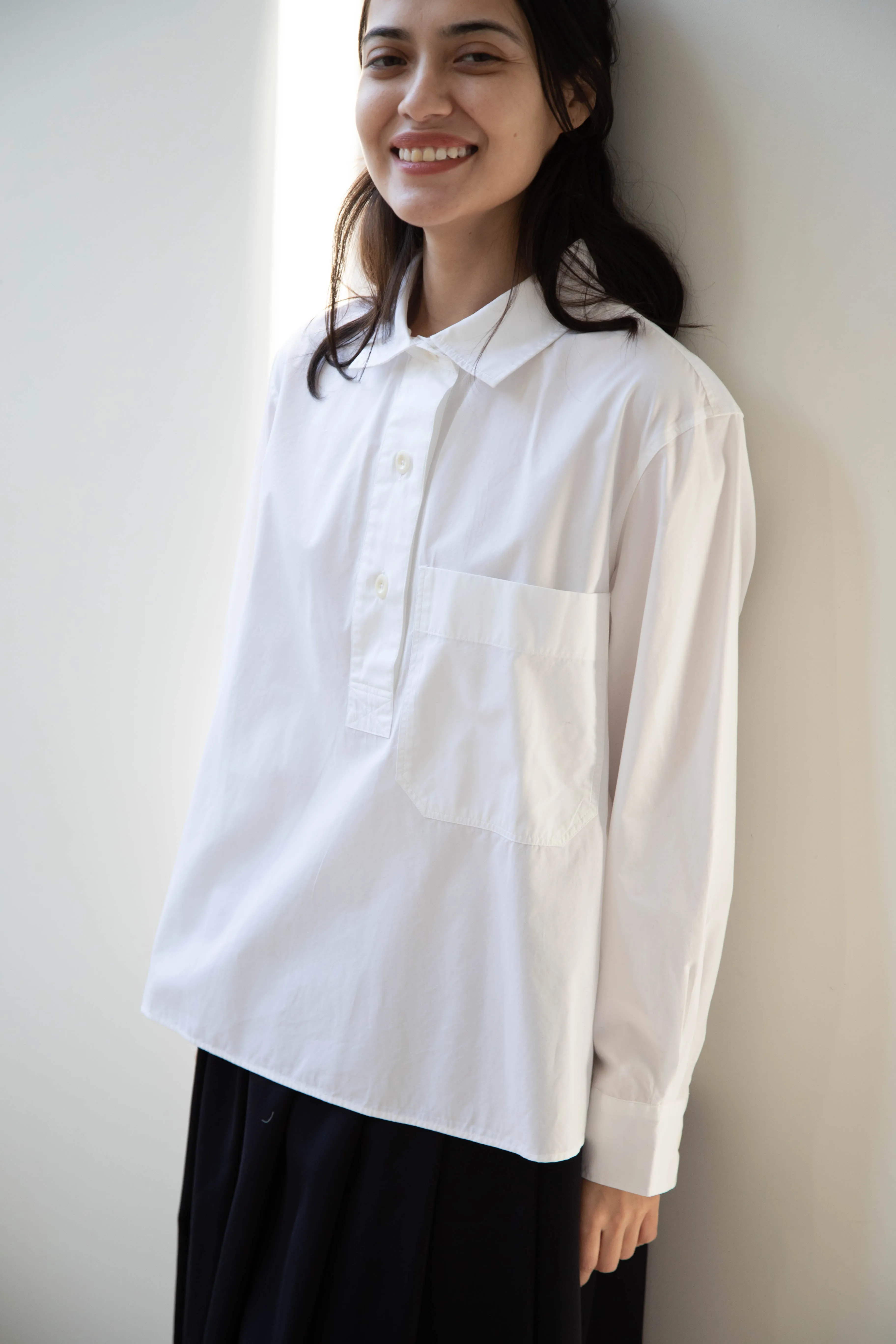MHL | Big Pocket Swing Shirt in White