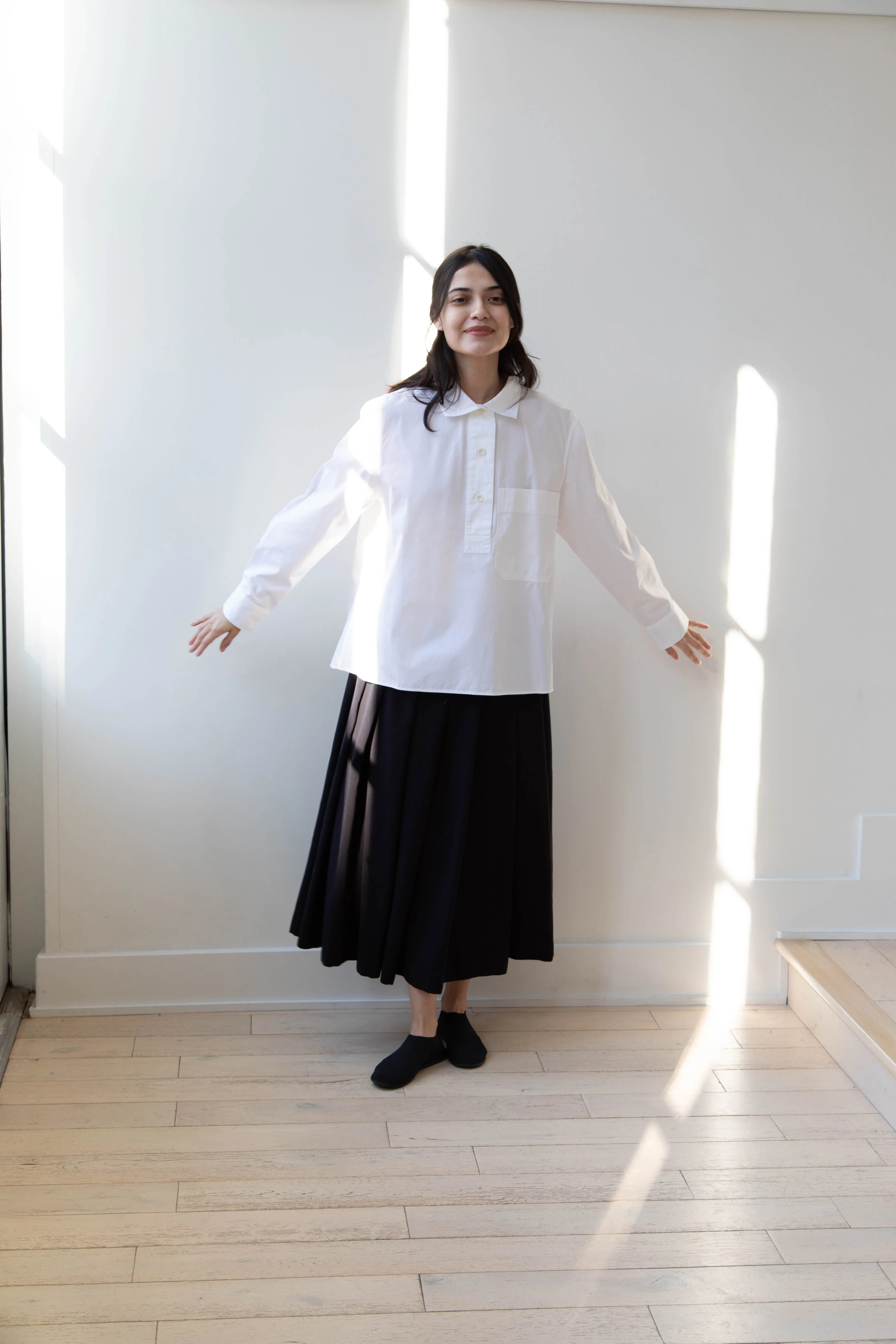 MHL | Big Pocket Swing Shirt in White