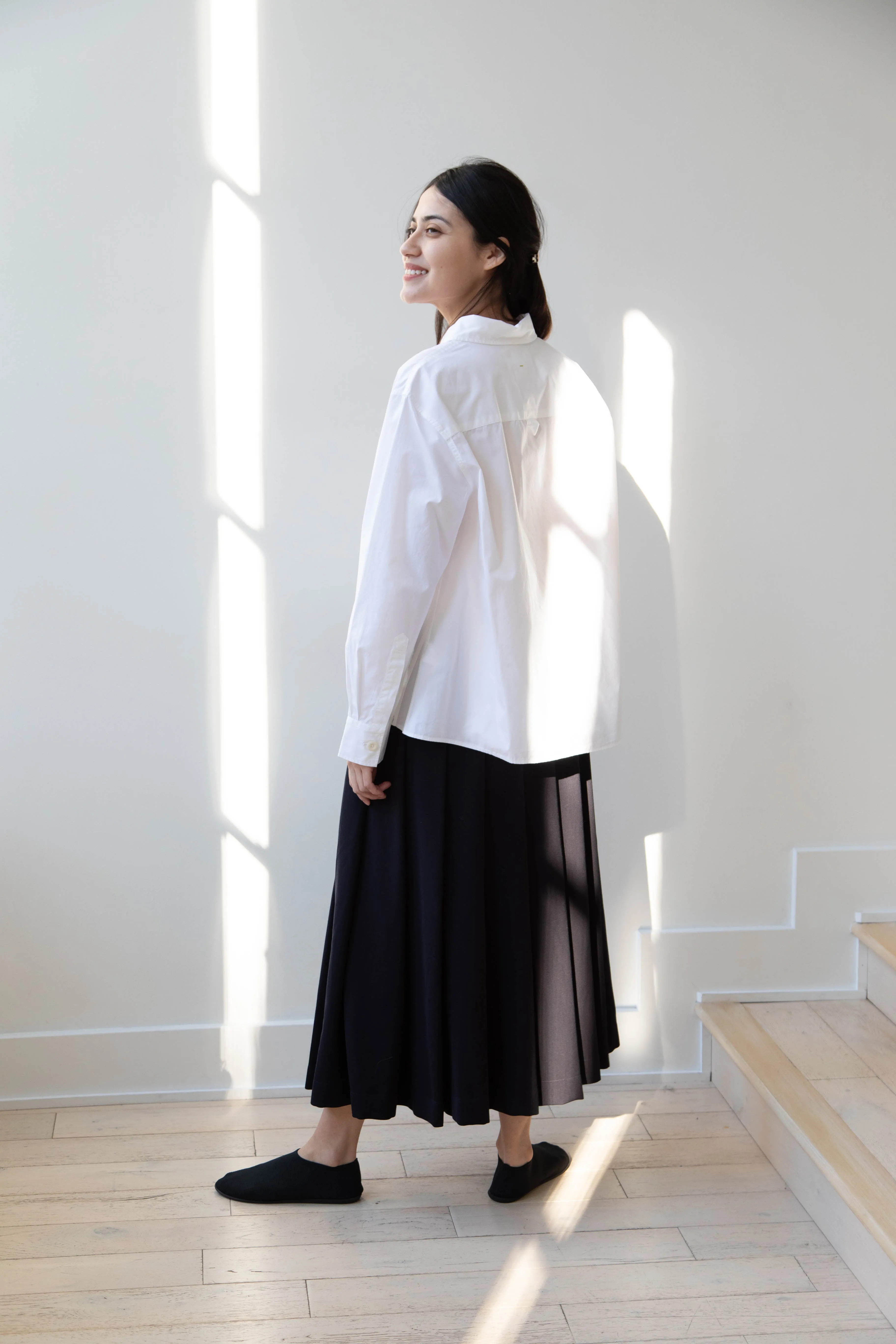 MHL | Big Pocket Swing Shirt in White