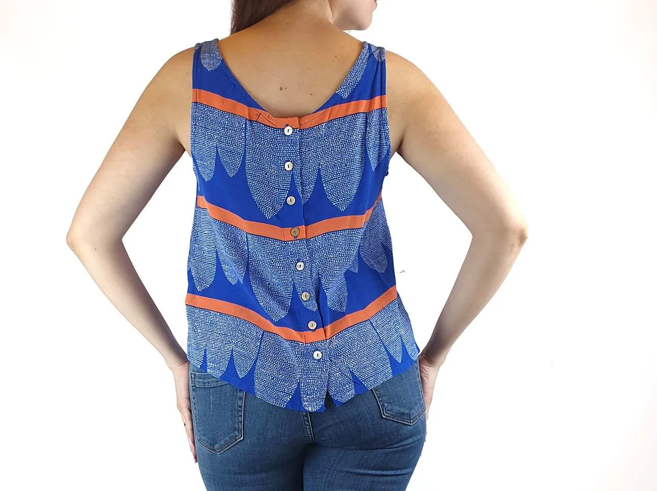 Mister Zimi blue print cropped sleeveless top size 10