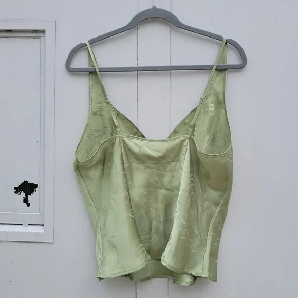 MORGAN TAYLOR INTIMATES OLIVE GREEN TWO PIECE SILK LIKE PAJAMA SET SIZE L WOMEN