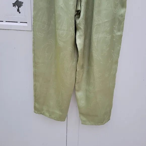 MORGAN TAYLOR INTIMATES OLIVE GREEN TWO PIECE SILK LIKE PAJAMA SET SIZE L WOMEN