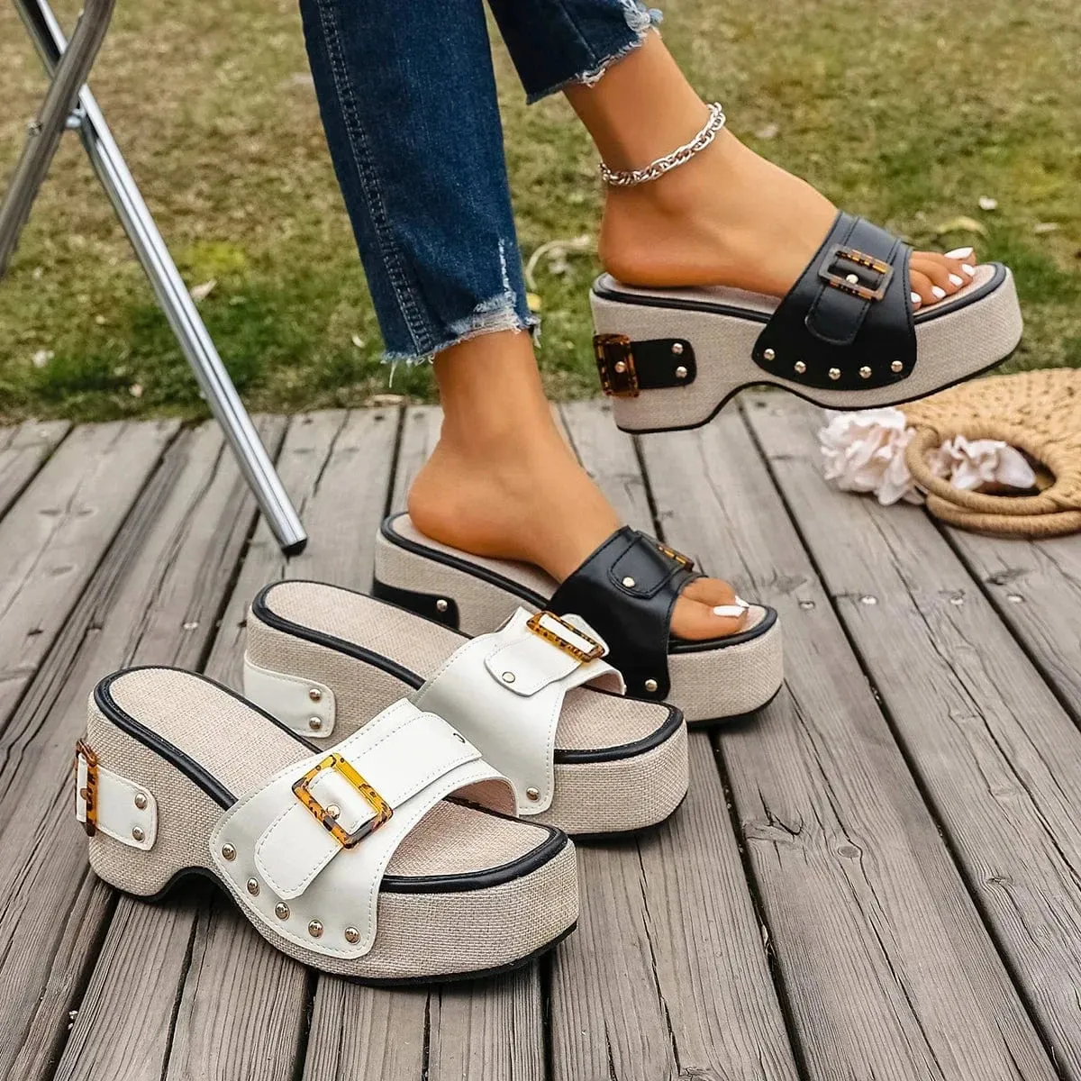 Mura Platform Sandals