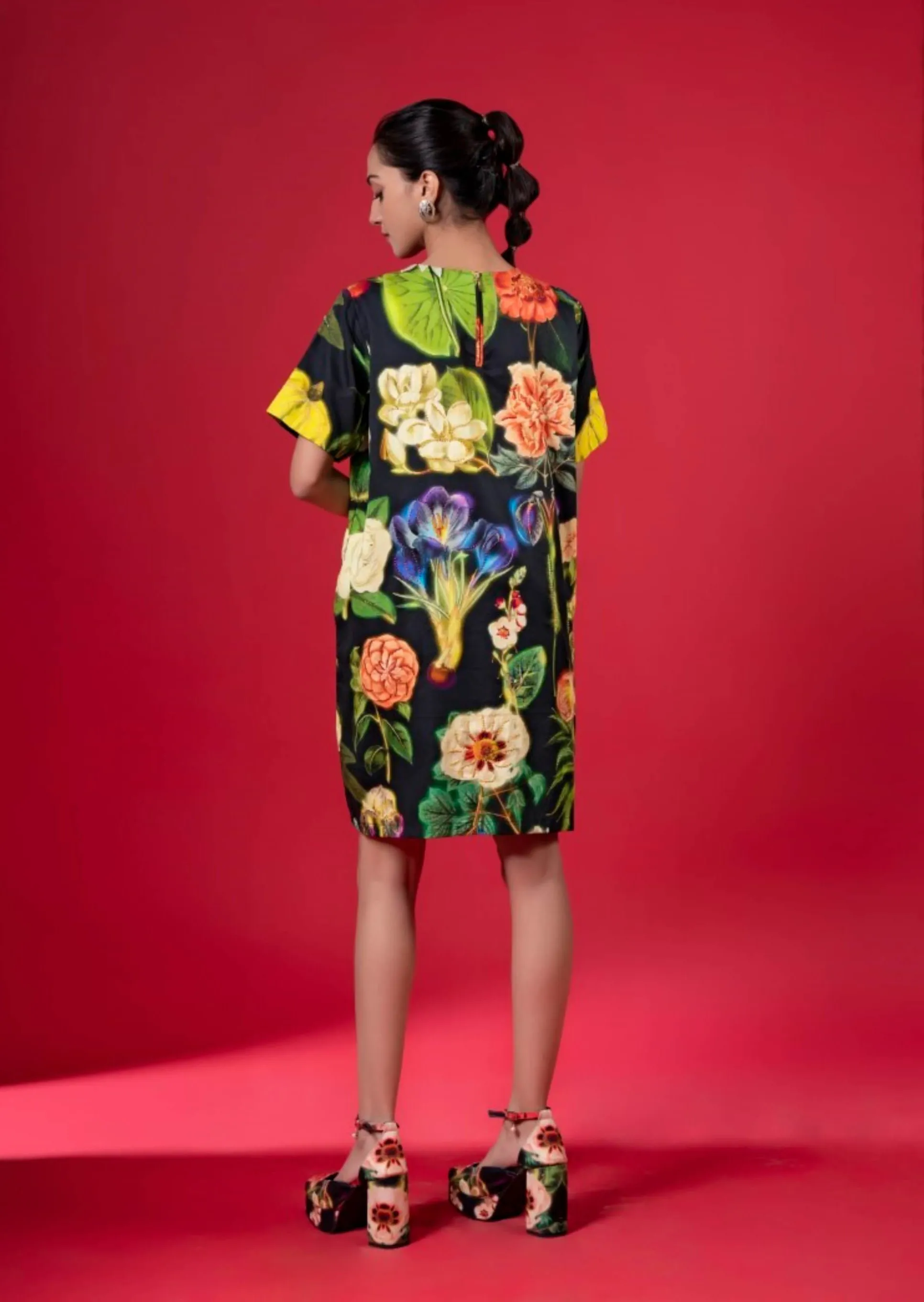 Night bloom embroidered shift dress