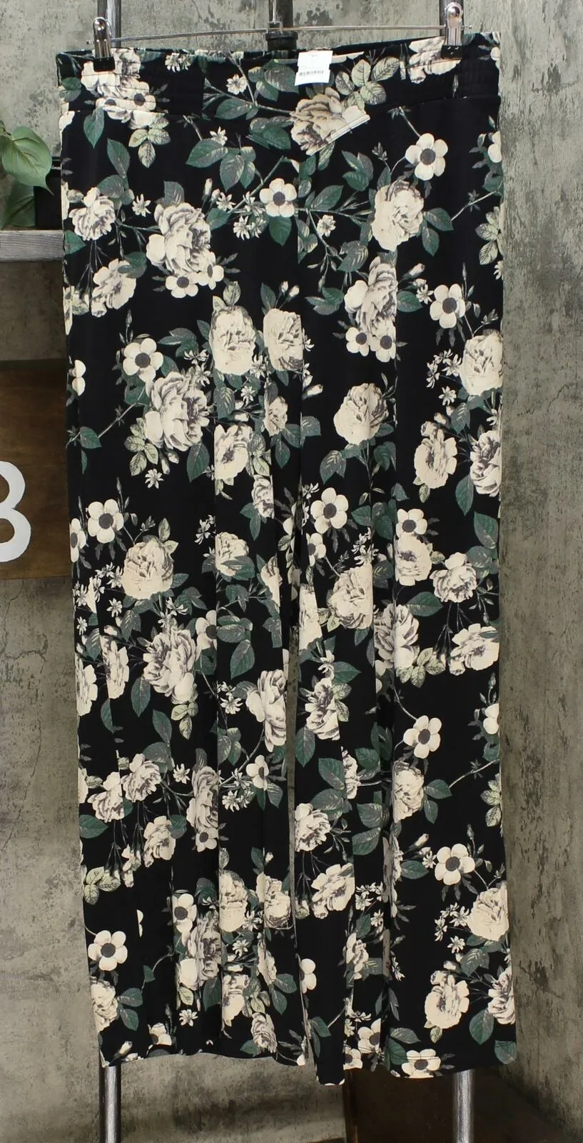 Nina Leonard Women's Plus Size Stretch Crepe Wide Leg Pants With Pockets