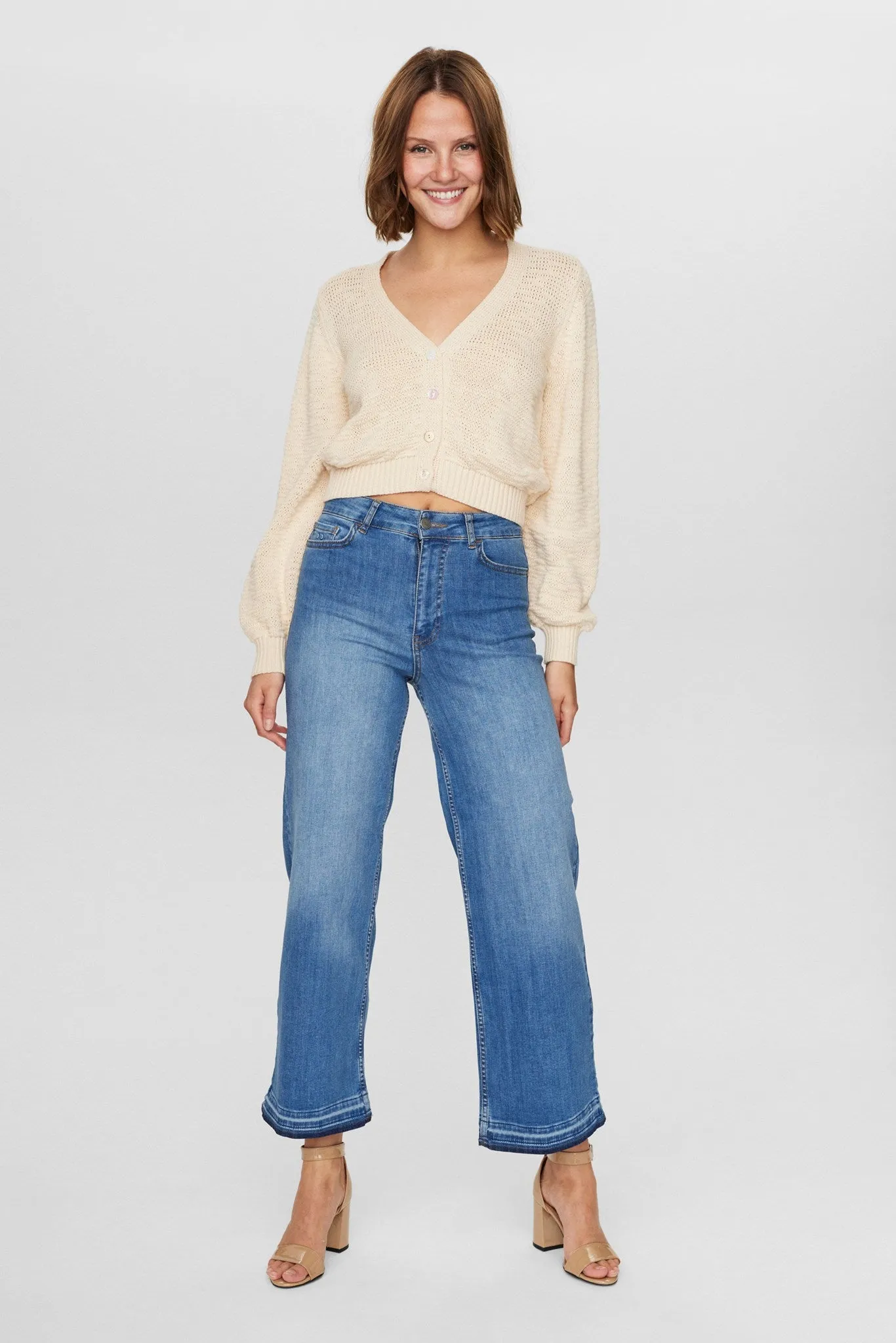 NUMIRNA CROPPED CARDIGAN - Sandshell