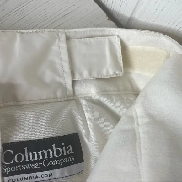 NWOT Columbia Snow Pants Medium Women’s Off White Omni-Tech Ski Snowboarding