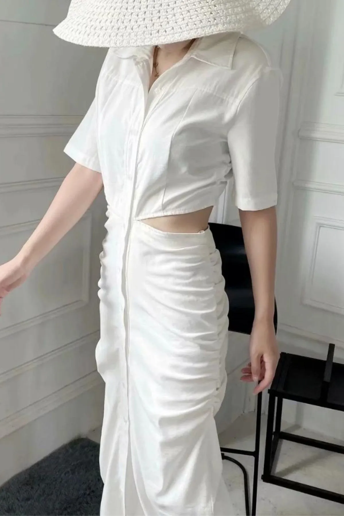 OAKLEY Open-Back Button-Down Ruched Sides Midi Dress (White)