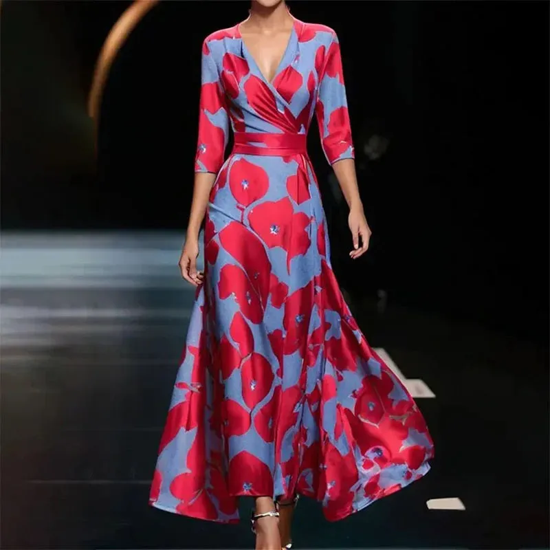 Olivia - Elegant dress with sleeve design