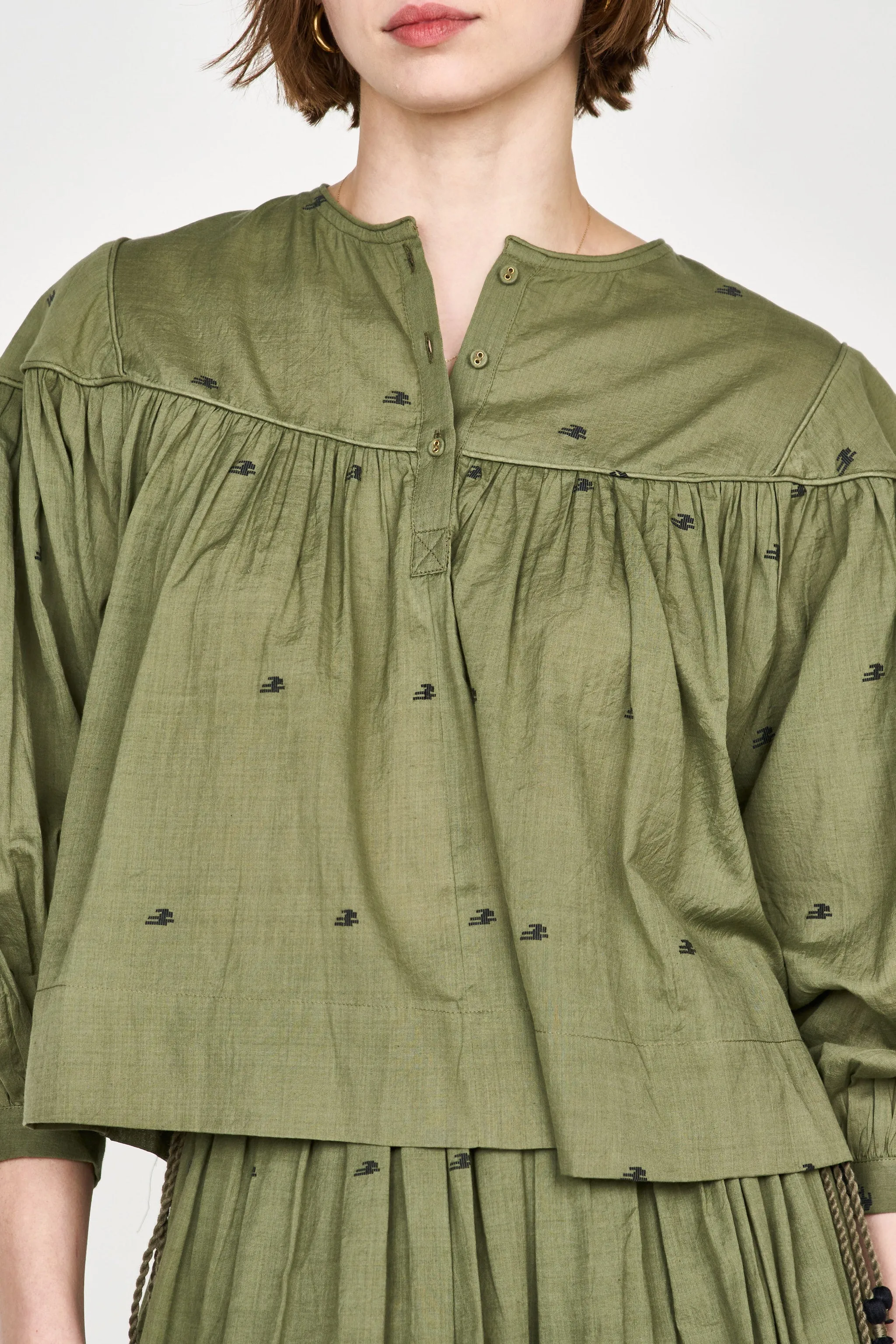 Oslo Blouse in Olive Jamdani