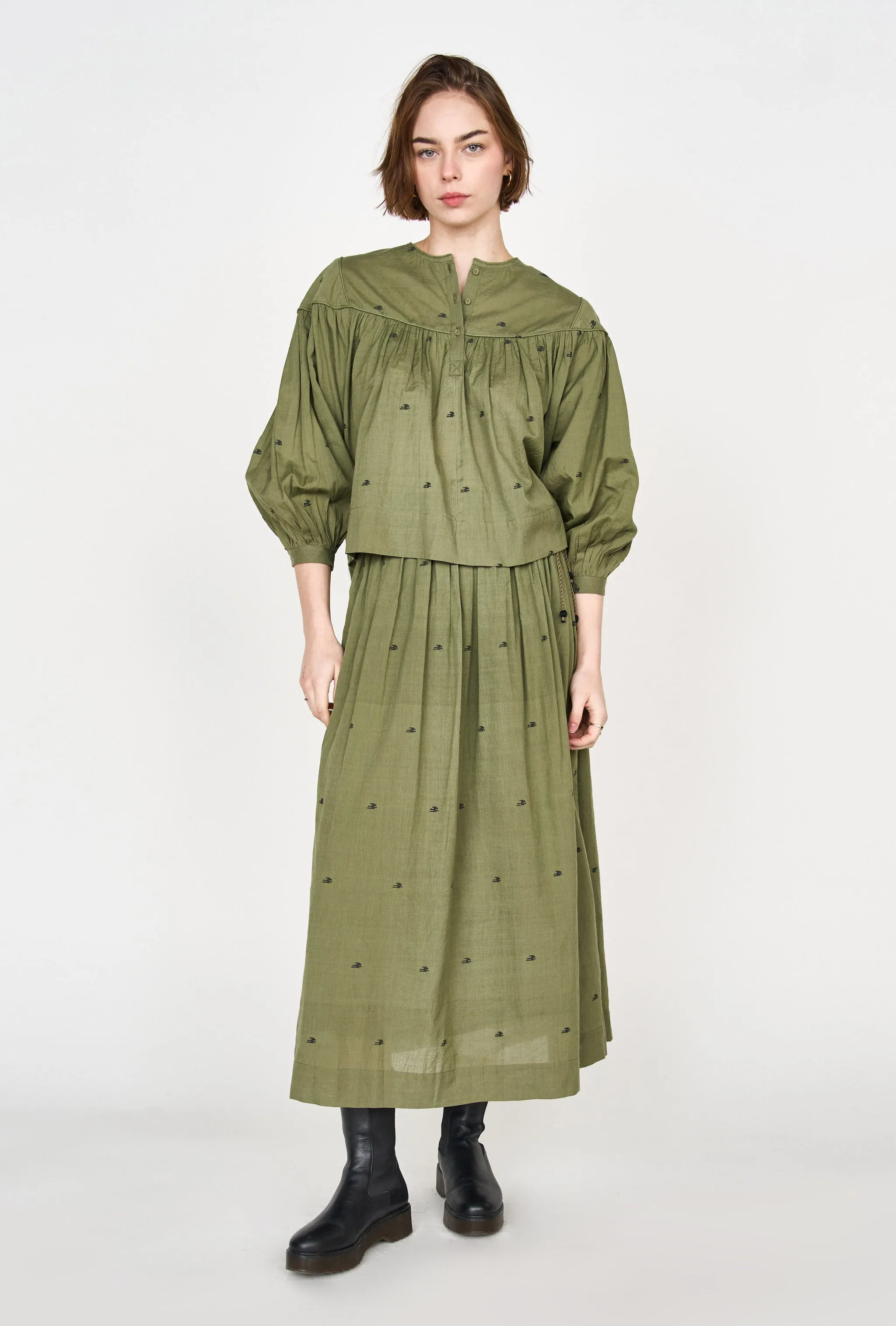 Oslo Blouse in Olive Jamdani