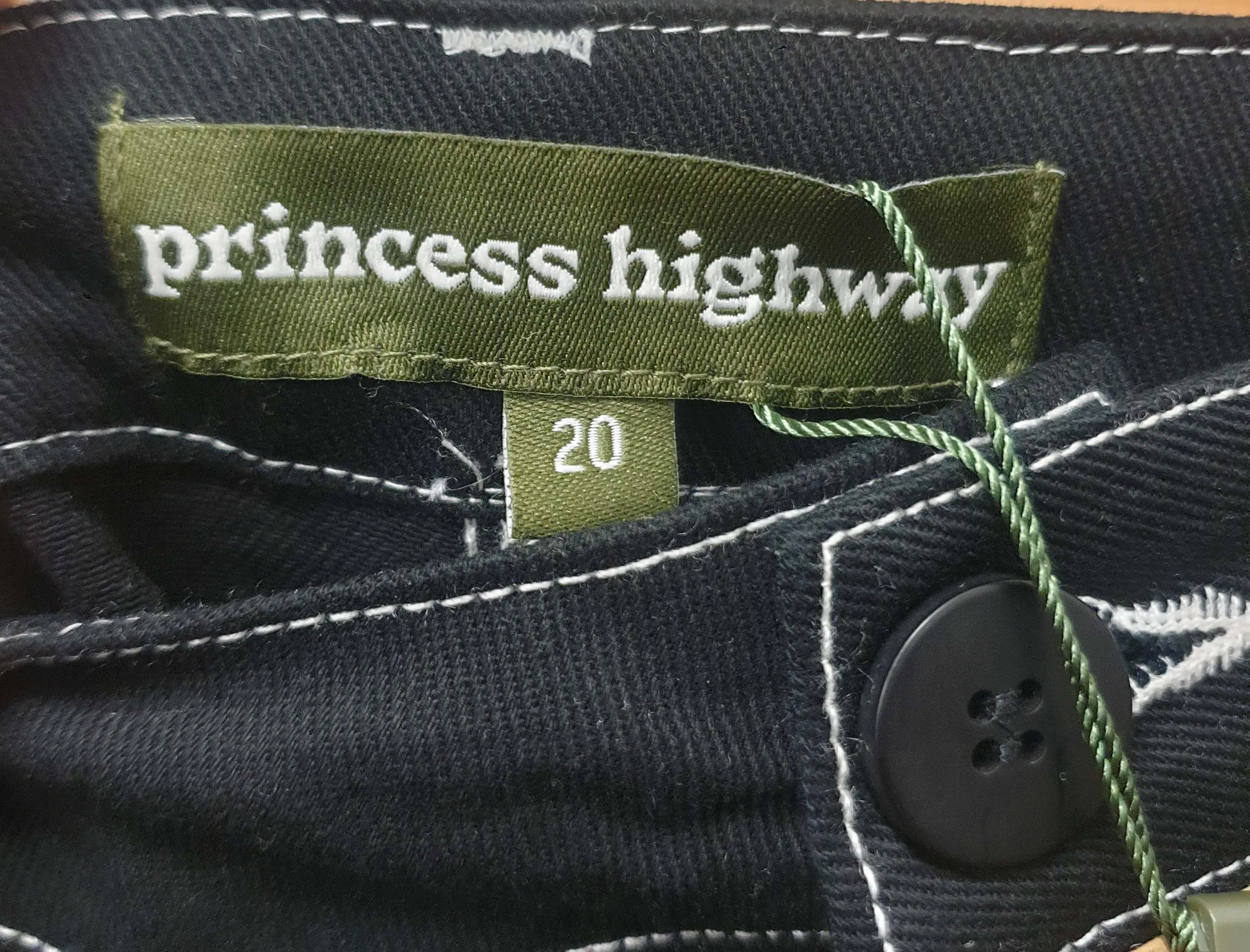 Princess Highway black jeans with white stitching size 20