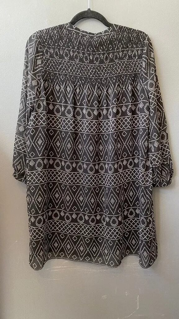 Printed Longsleeve Shift Dress
