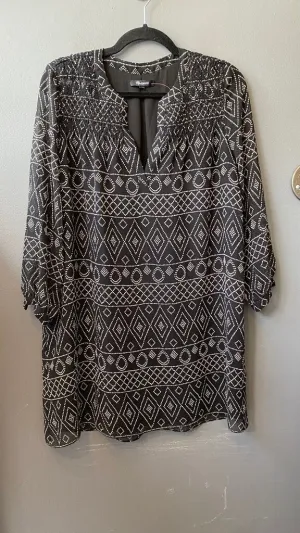 Printed Longsleeve Shift Dress